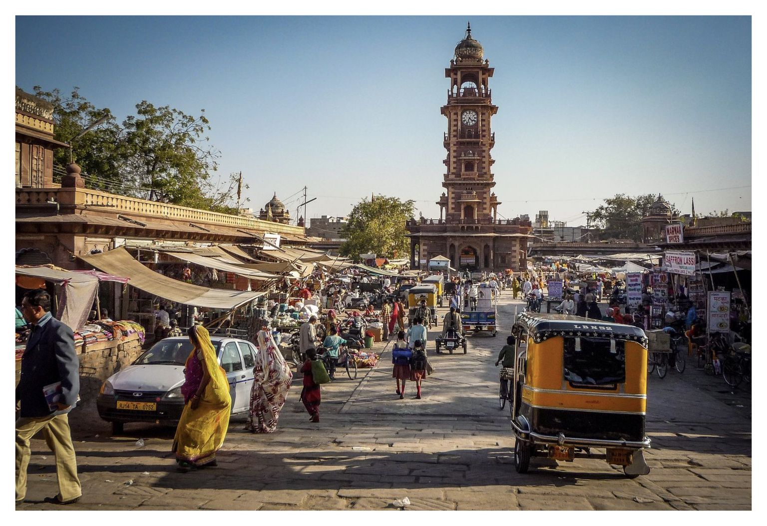 Der Clocktower in Jodhpur und der gleichnamige Markt